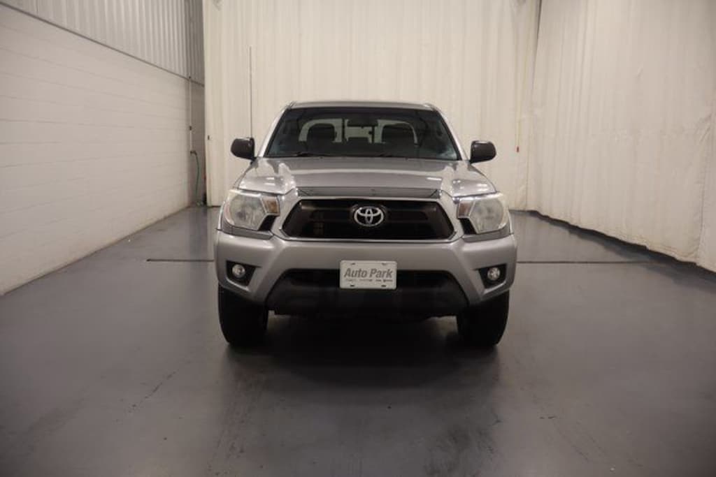 Used 2015 Toyota Tacoma 4x4 V6 Truck Double Cab