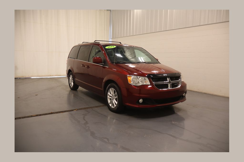 2019 Dodge Grand Caravan SXT's photo
