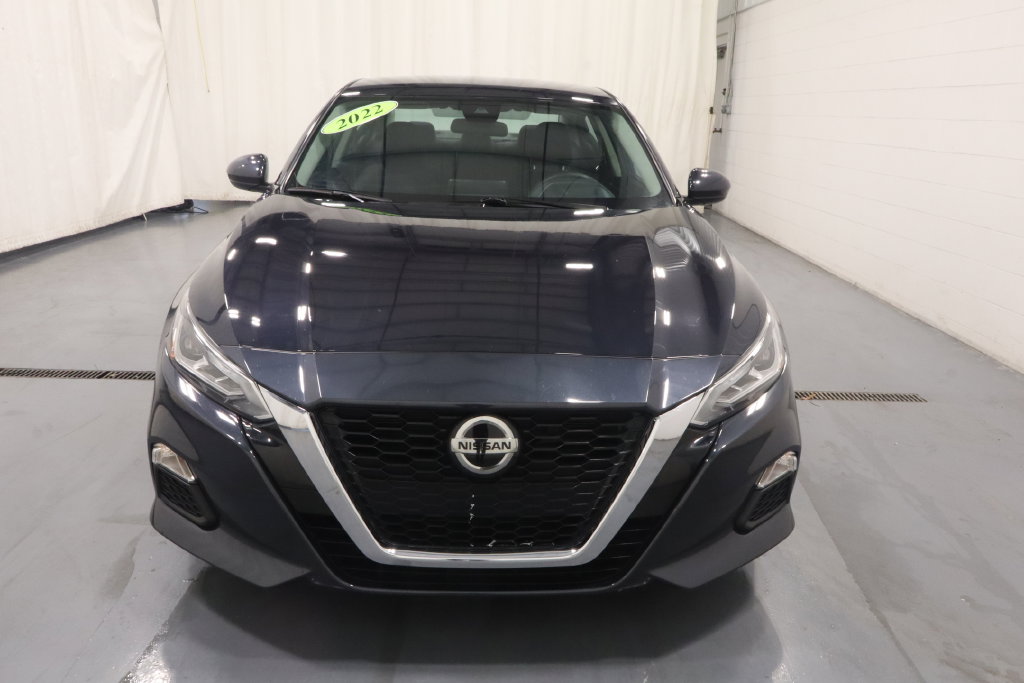 Certified 2022 Nissan Altima SV with VIN 1N4BL4DVXNN329110 for sale in Plymouth, IN