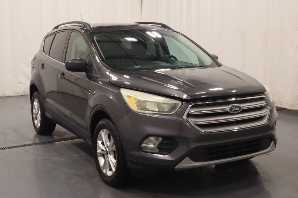 Certified 2018 Ford Escape SE with VIN 1FMCU9GD0JUA61126 for sale in Plymouth, IN