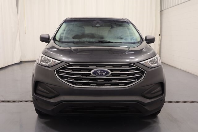 2020 Ford Edge SE photo 4