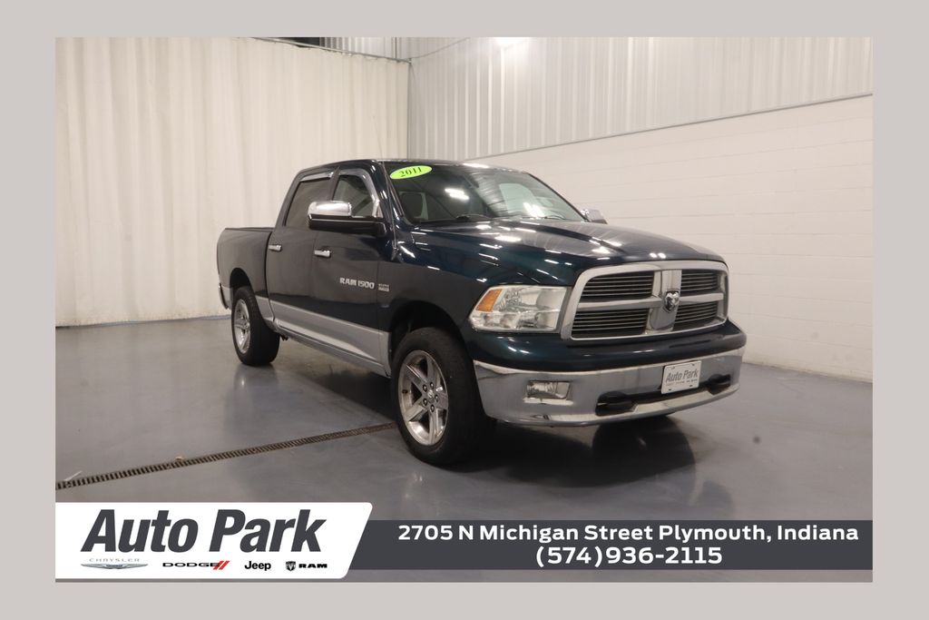 2011 RAM 1500 SLT 4x4 Crew Cab's photo
