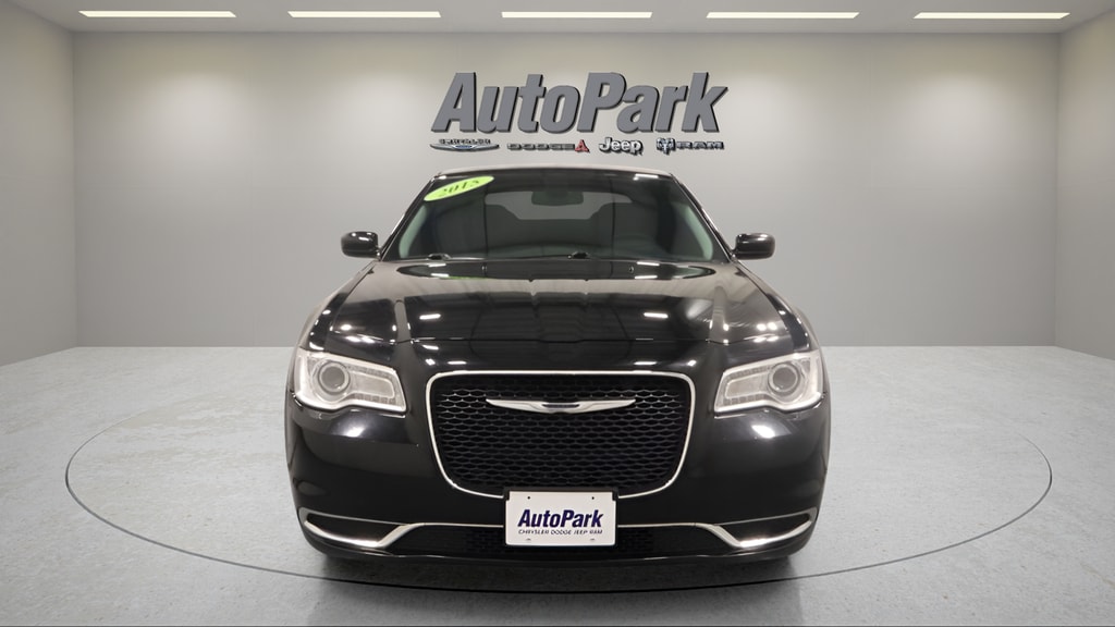 Used 2015 Chrysler 300 Limited with VIN 2C3CCARG0FH887604 for sale in Plymouth, IN