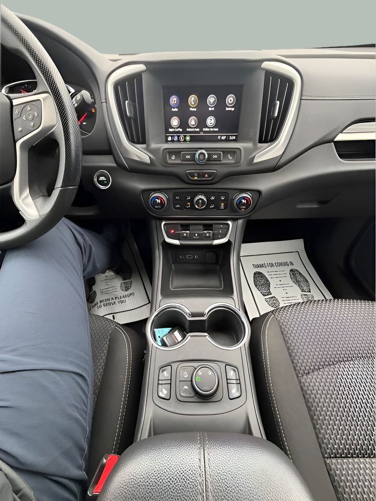 2023 GMC Terrain SLE - Photo 32