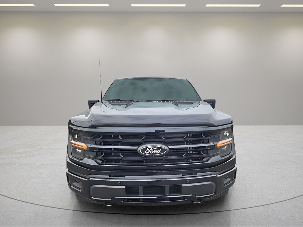 New 2026 Ford F-150 XLT Truck SuperCrew Cab