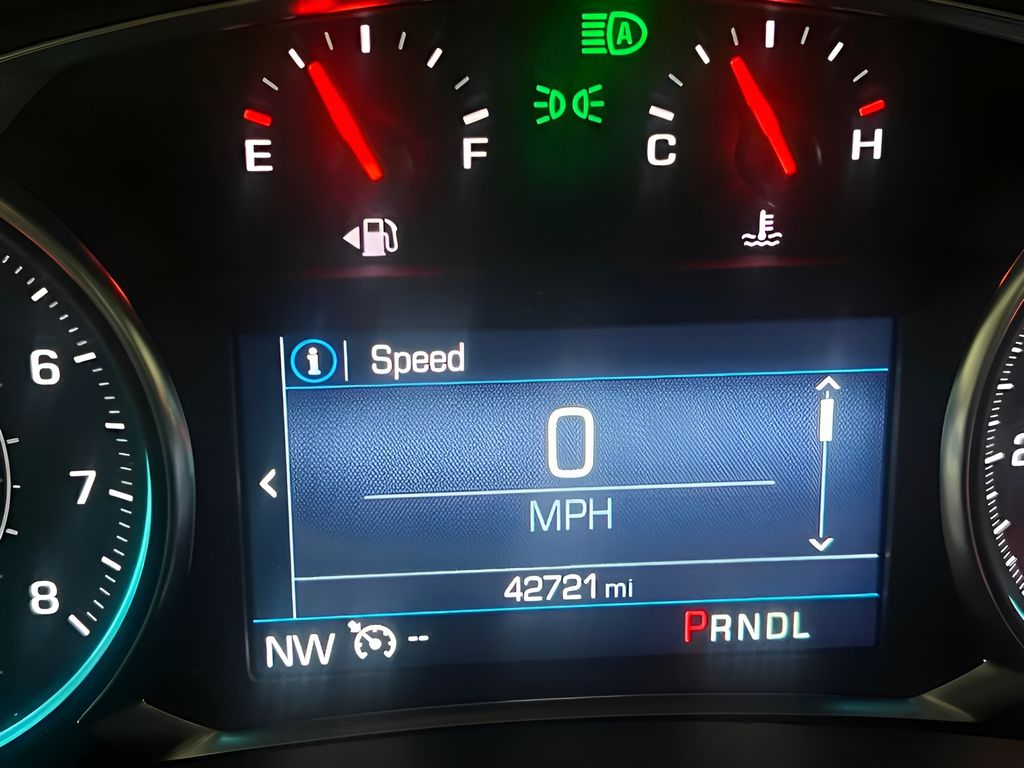 2024 Chevrolet Equinox LT - Photo 18