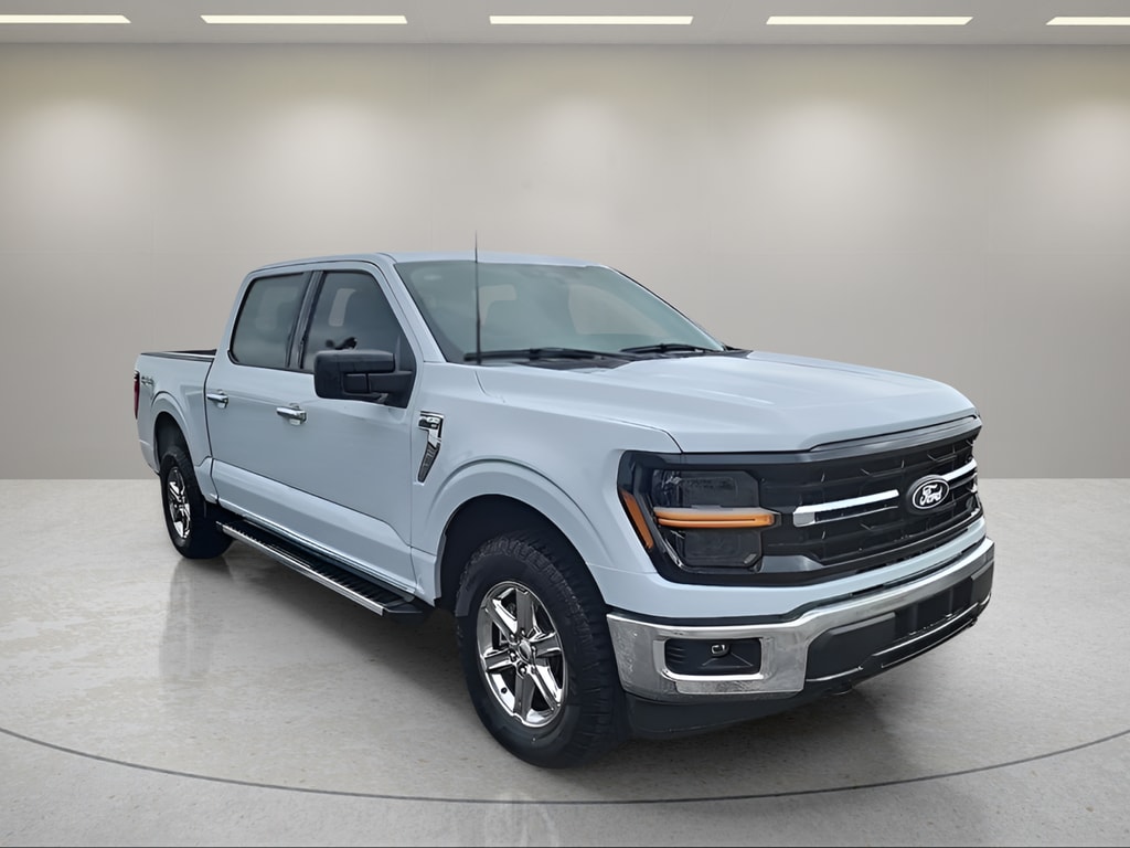 2025 Ford F-150 Truck SuperCrew Cab 