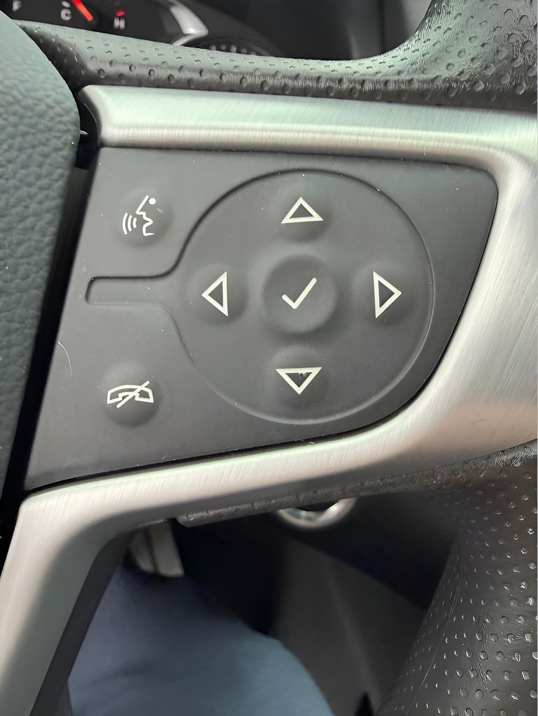 2023 GMC Terrain SLE - Photo 24