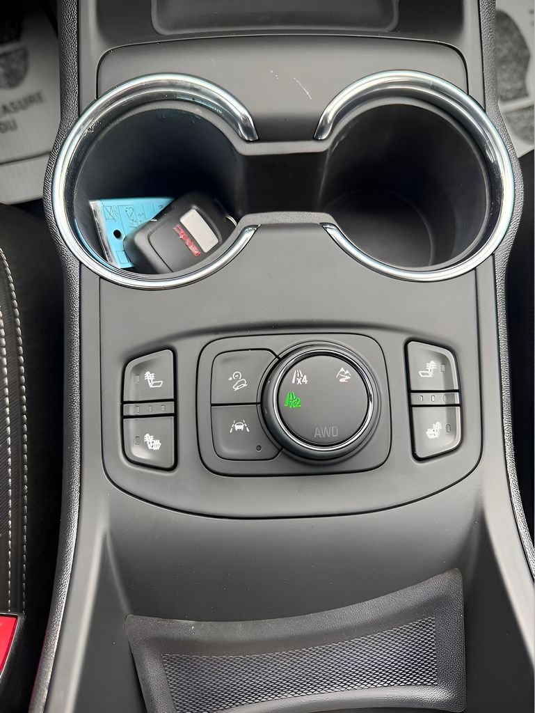 2023 GMC Terrain SLE - Photo 27