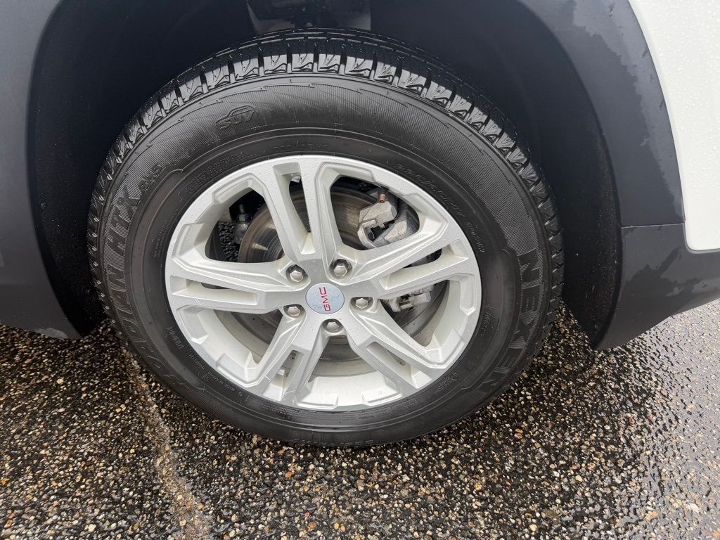 2023 GMC Terrain SLE - Photo 38
