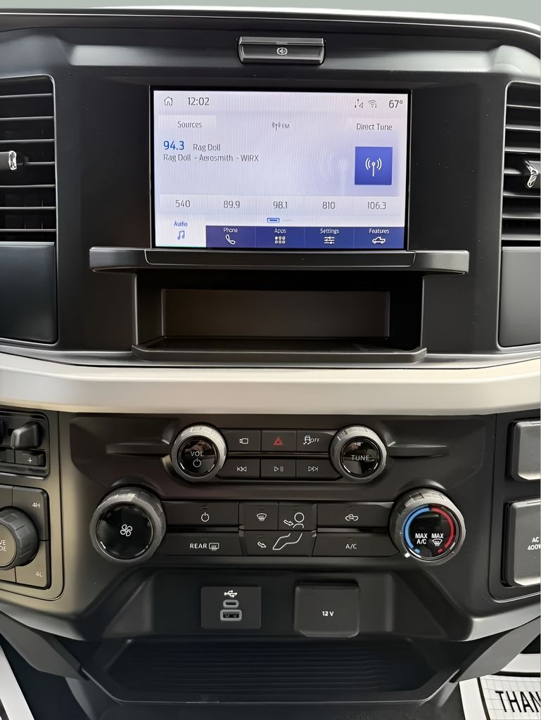 2026 Ford F-350 Super Duty XL - Photo 11