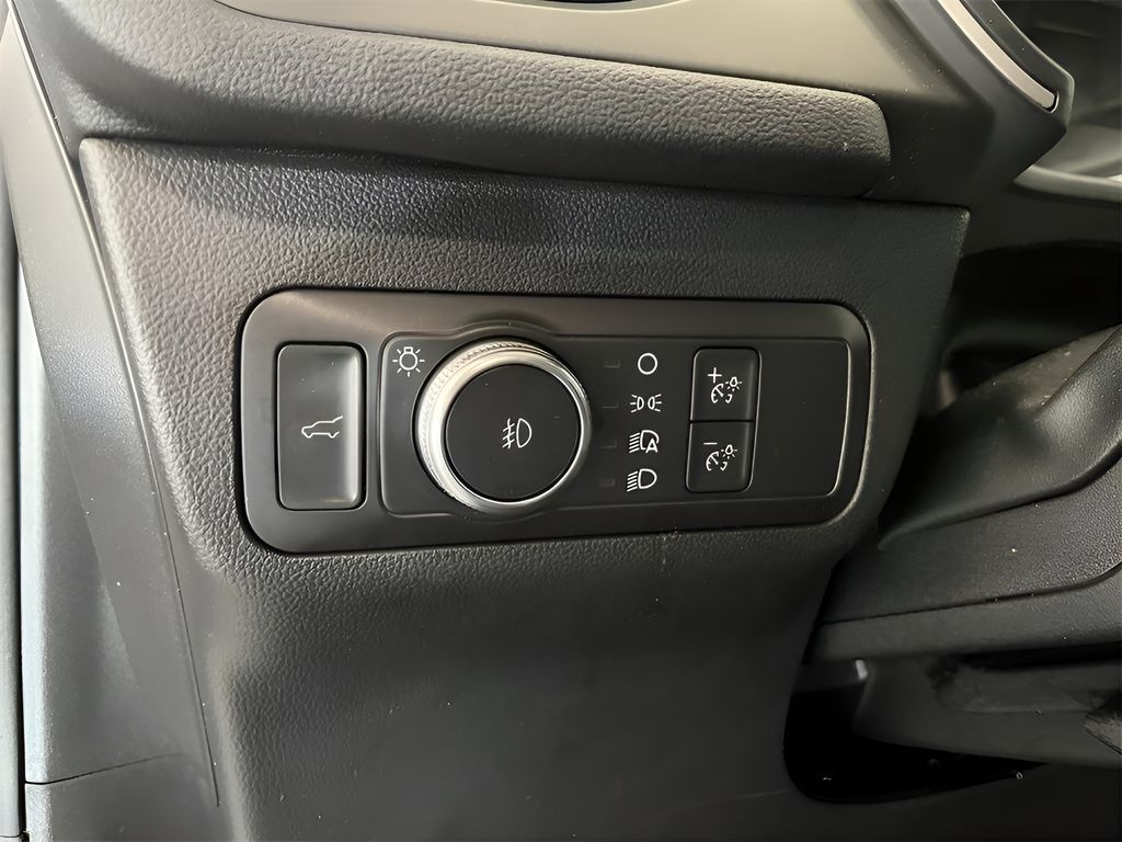 2022 Ford Escape SEL - Photo 17