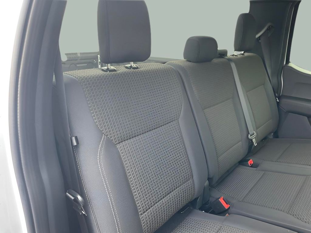 2025 Ford F-150 STX - Photo 37