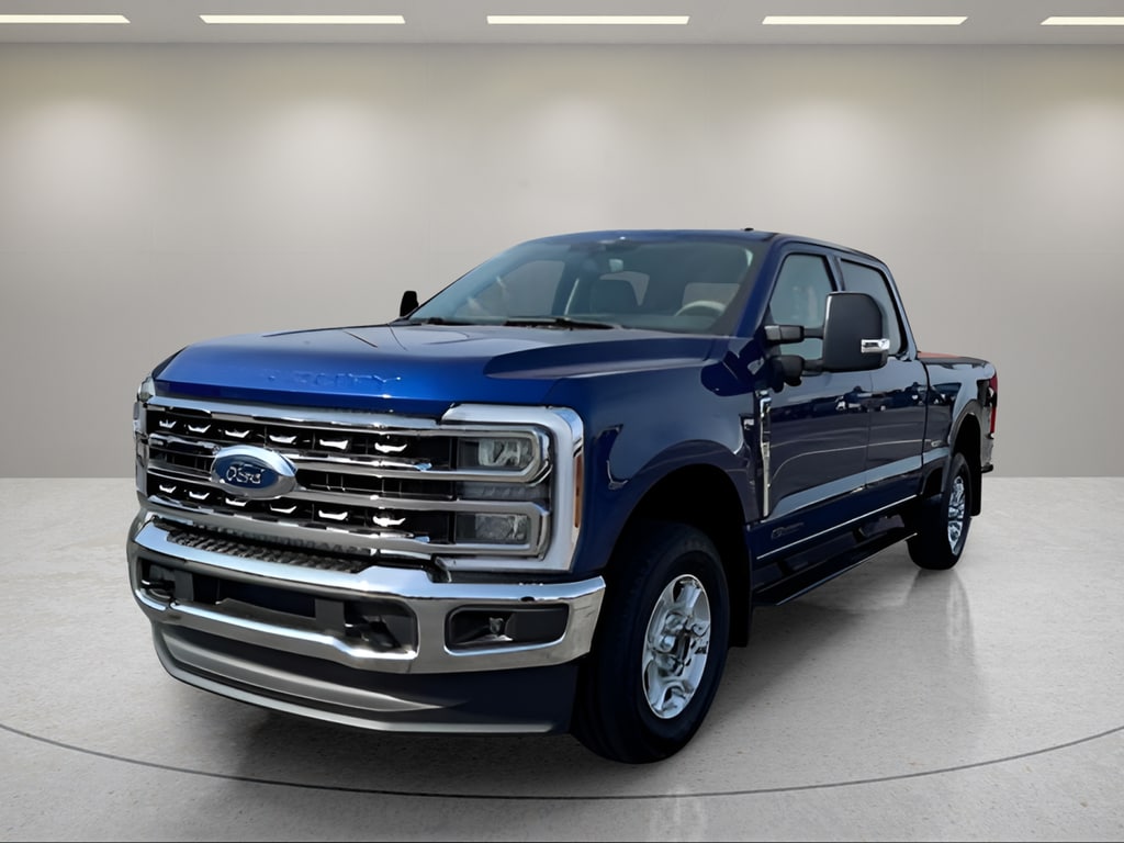 2026 Ford F-250 Super Duty XLT - Photo 3