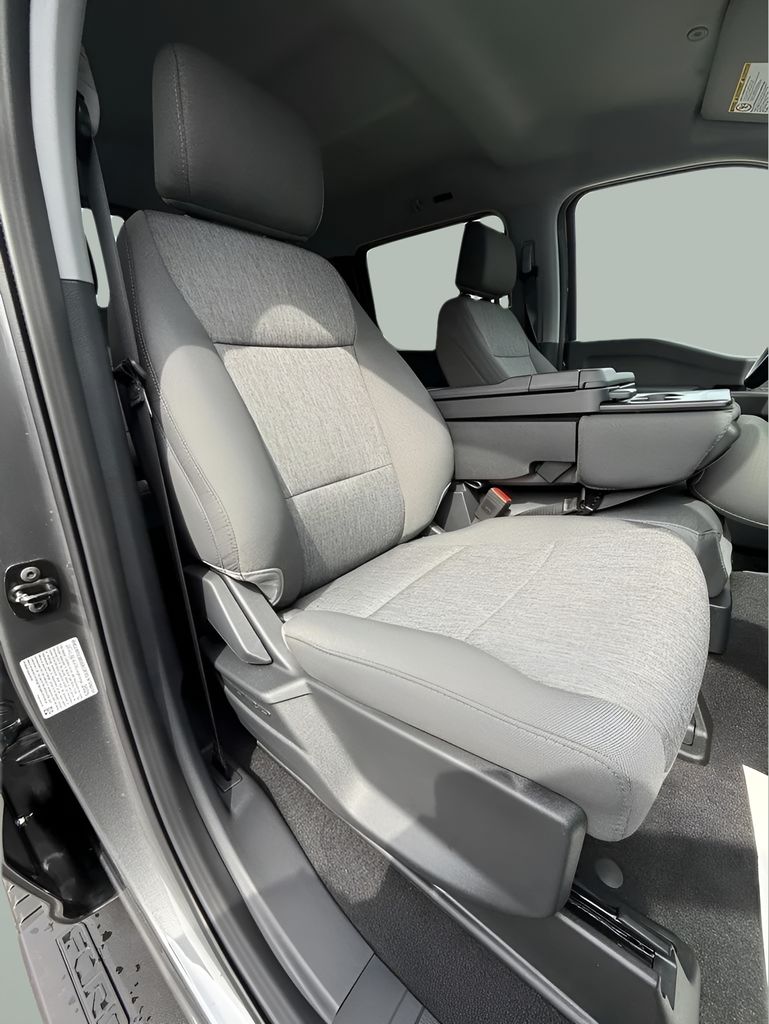 2026 Ford F-350 Super Duty XL - Photo 28