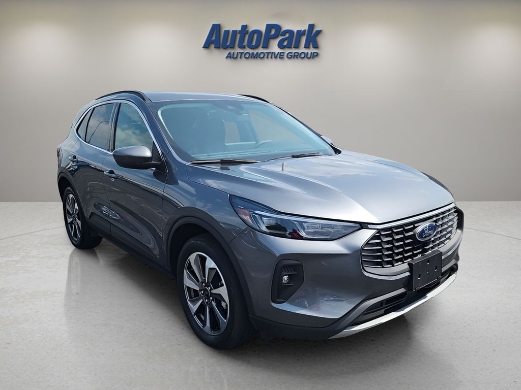 2025 Ford Escape SUV 
