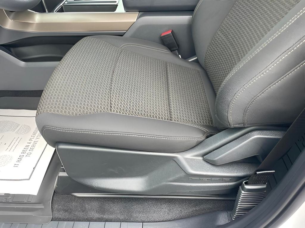 2025 Ford F-150 STX - Photo 19