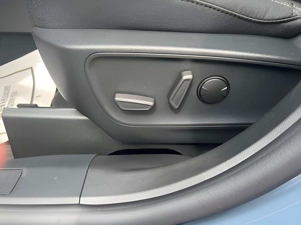 2025 Ford Escape Active - Photo 24
