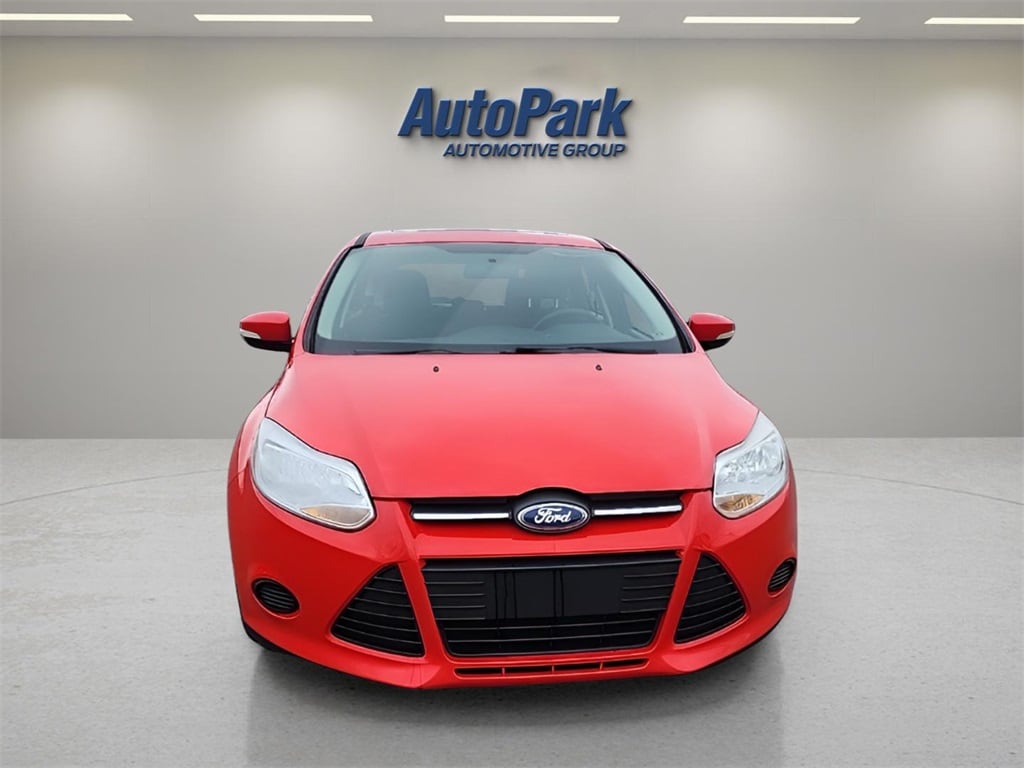 Used 2014 Ford Focus SE with VIN 1FADP3K25EL122815 for sale in Bremen, IN