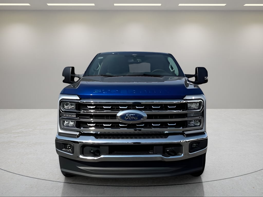 2026 Ford F-250 Super Duty XLT - Photo 2