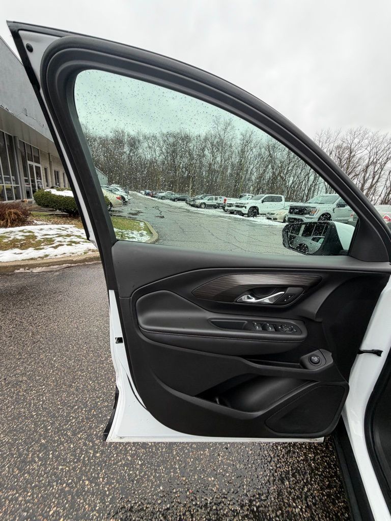 2023 GMC Terrain SLE - Photo 11