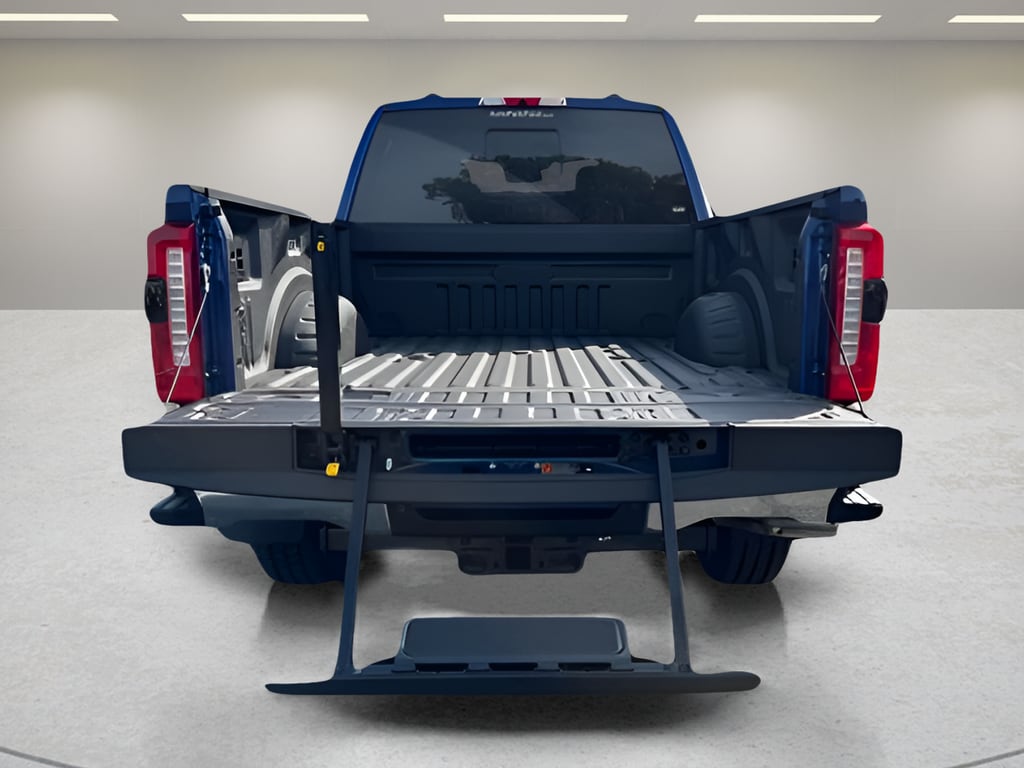 2026 Ford F-250 Super Duty XLT - Photo 8