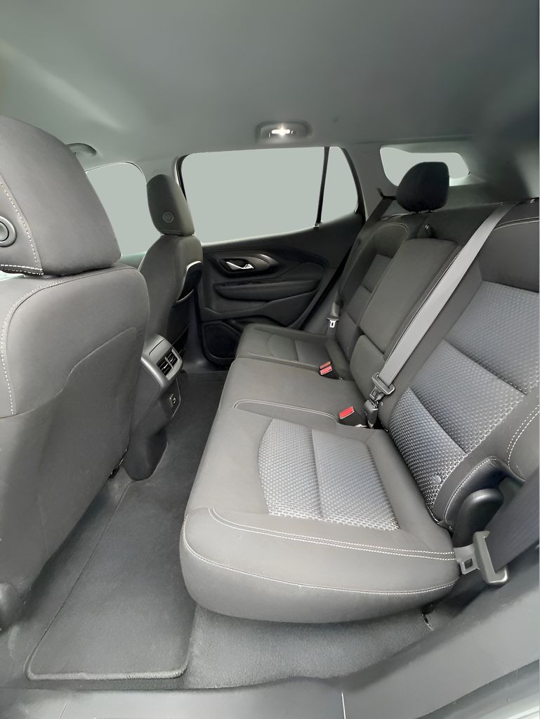 2023 GMC Terrain SLE - Photo 16