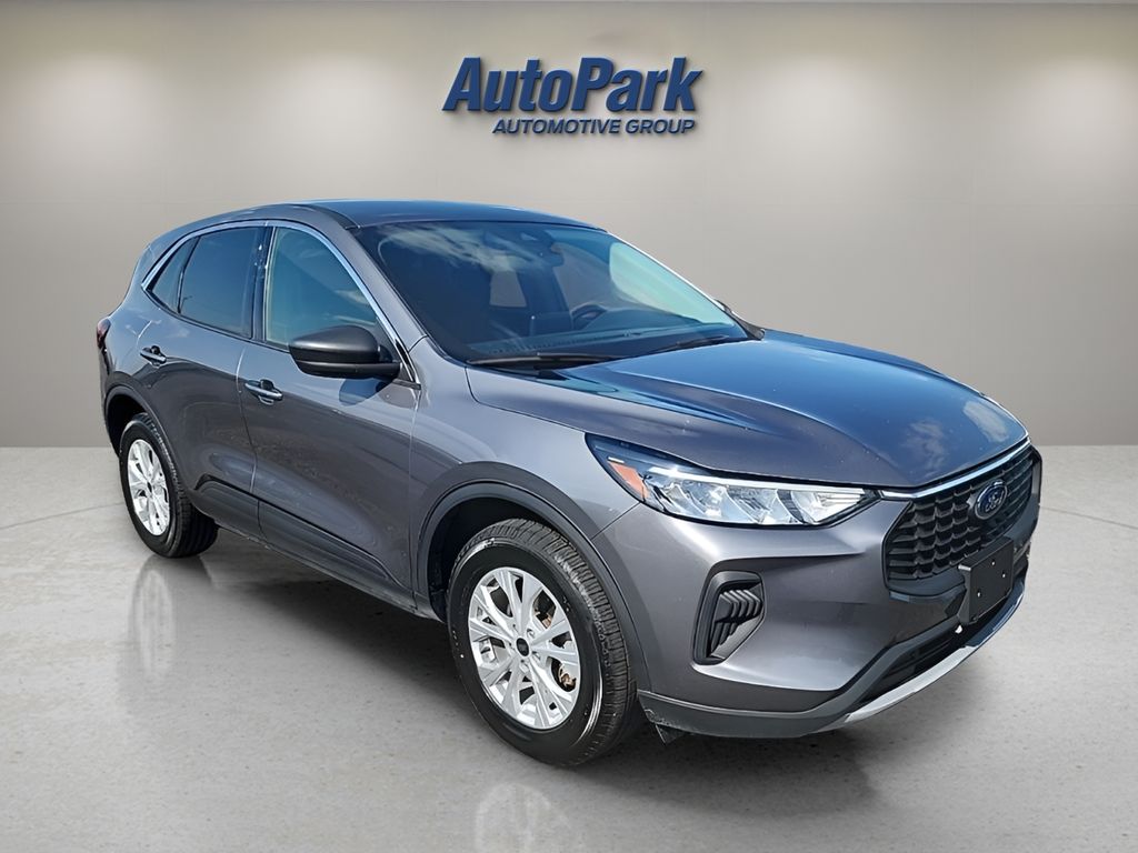 2024 Ford Escape