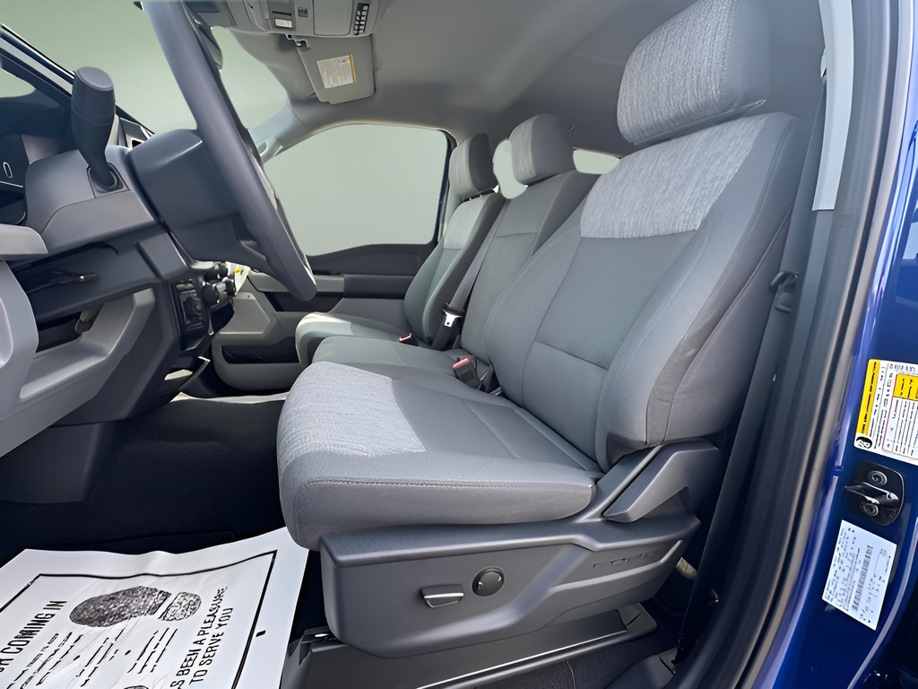 2026 Ford F-250 Super Duty XLT - Photo 13