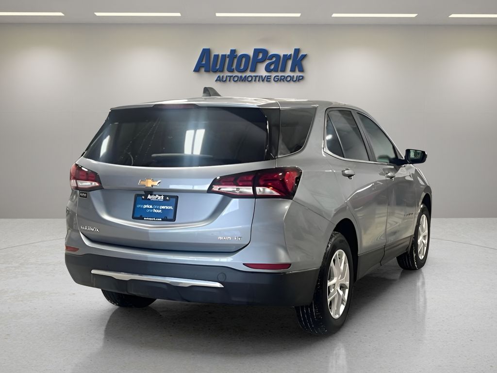 2024 Chevrolet Equinox LT - Photo 8