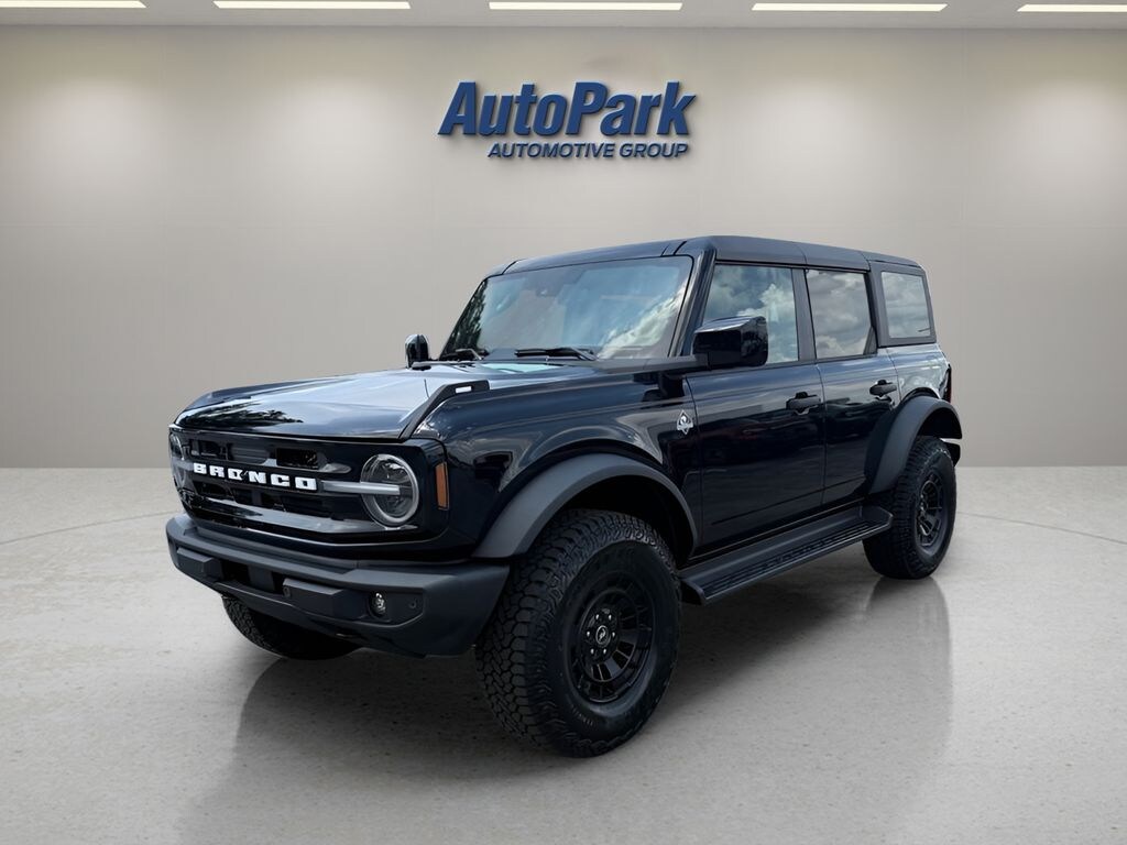 New 2026 Ford Bronco Outer Banks SUV