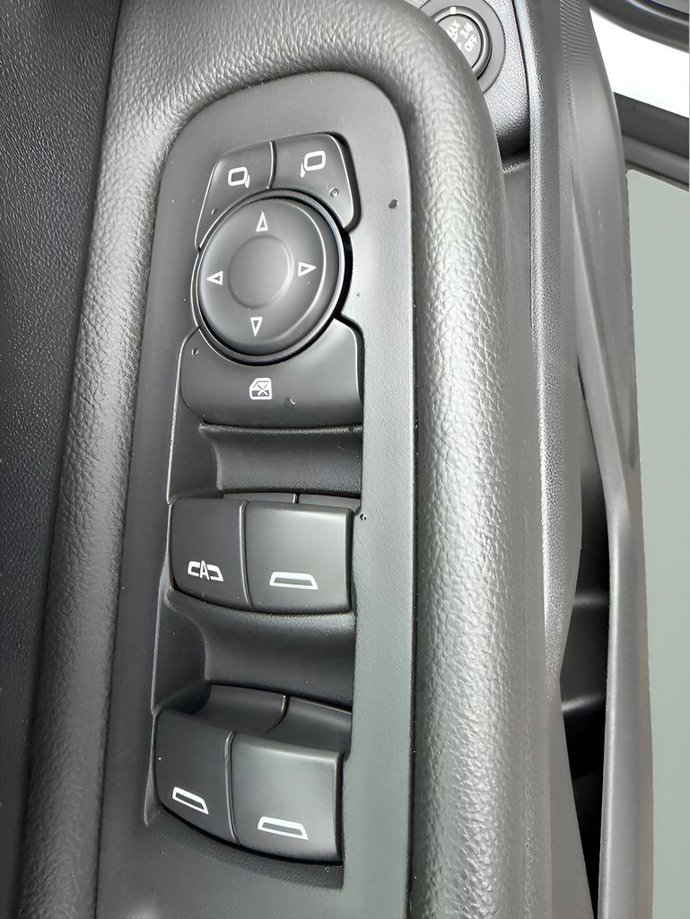 2023 GMC Terrain SLE - Photo 22
