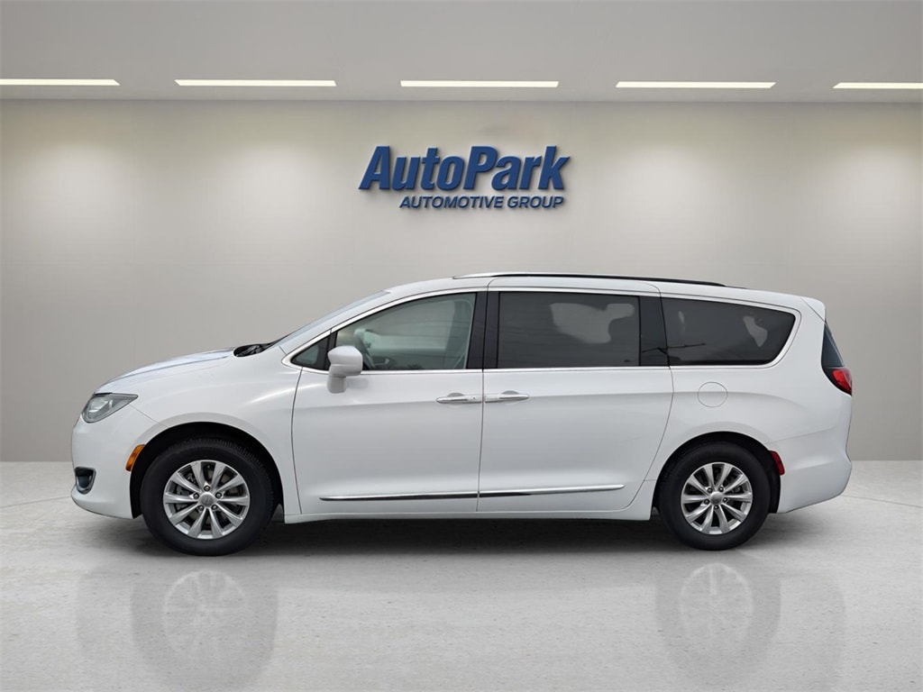 Used 2018 Chrysler Pacifica Touring L Plus Van