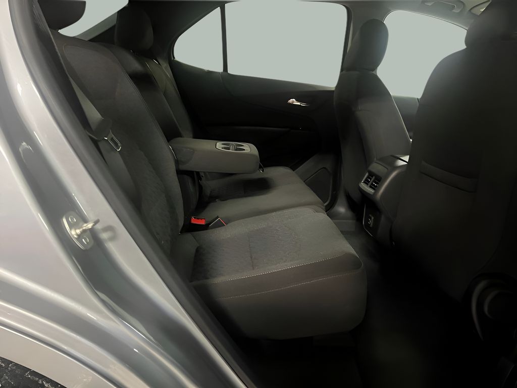 2024 Chevrolet Equinox LT - Photo 38