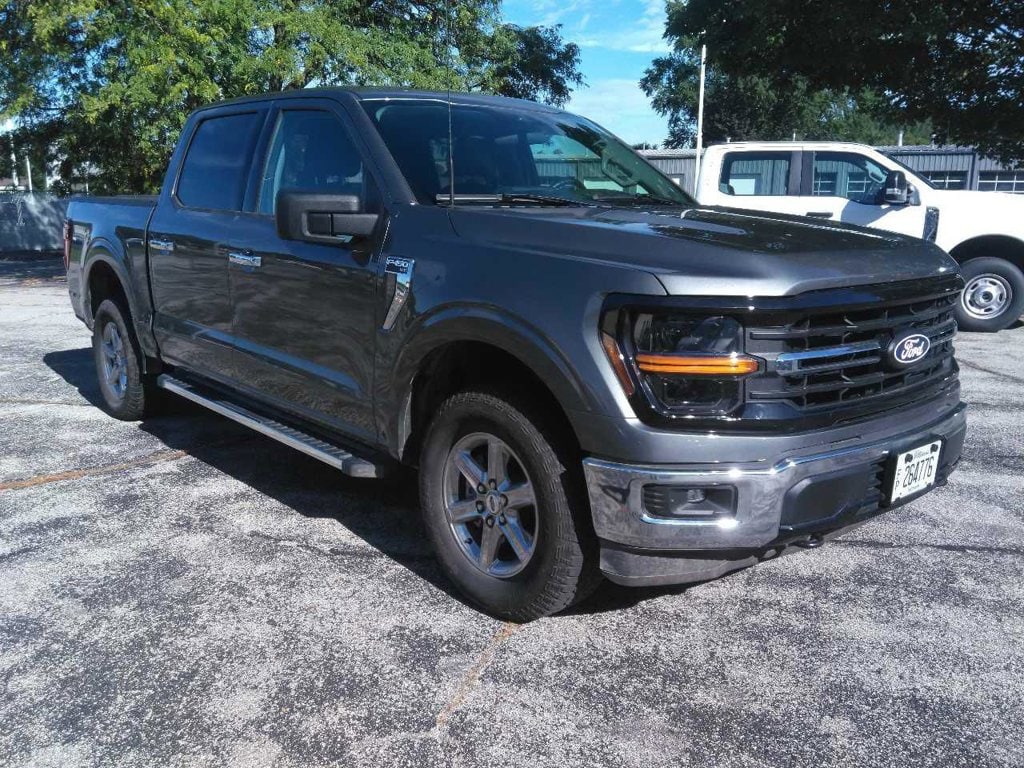 2025 Ford F-150 Truck SuperCrew Cab 