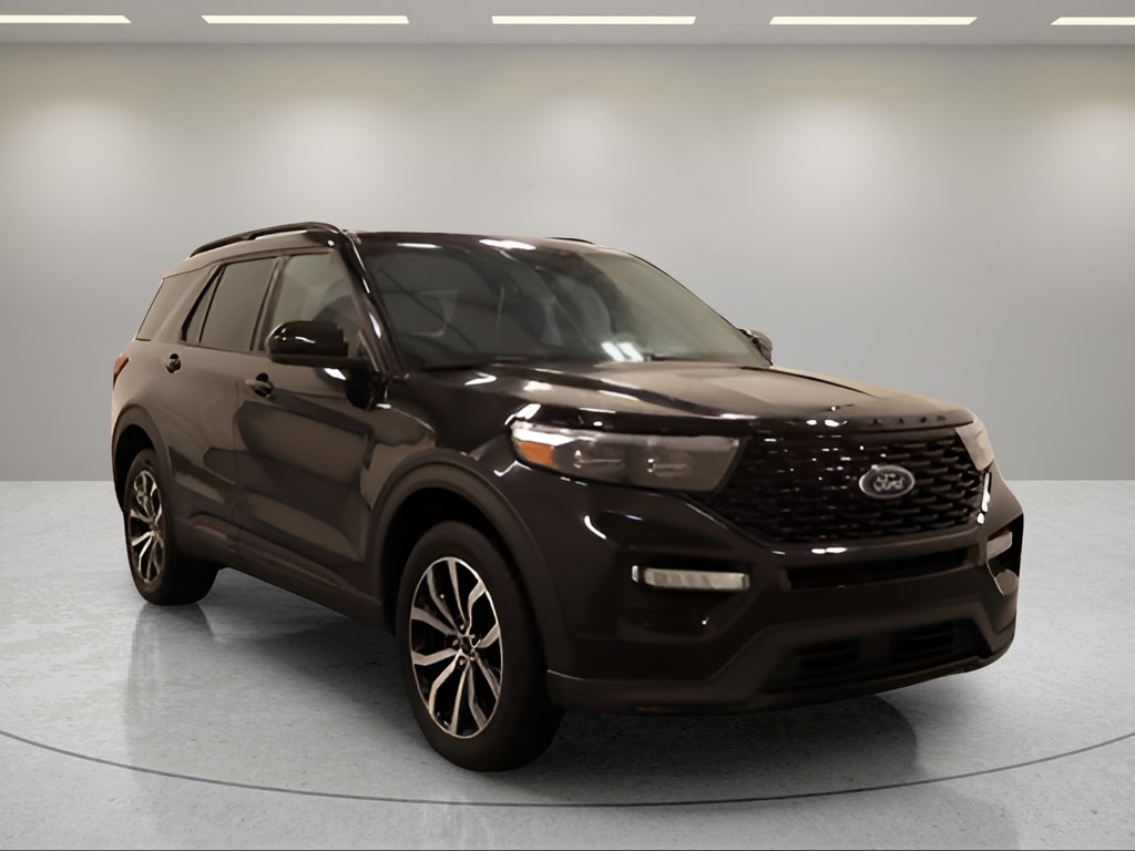 2023 Ford Explorer SUV 