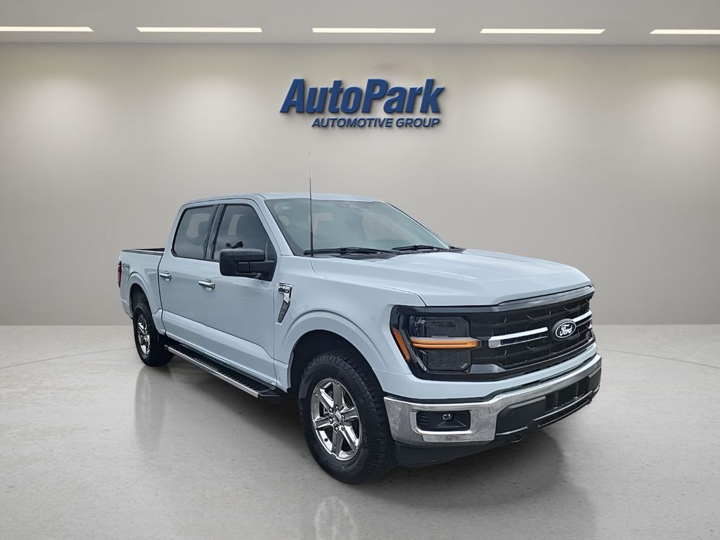 2025 Ford F-150 Truck SuperCrew Cab 