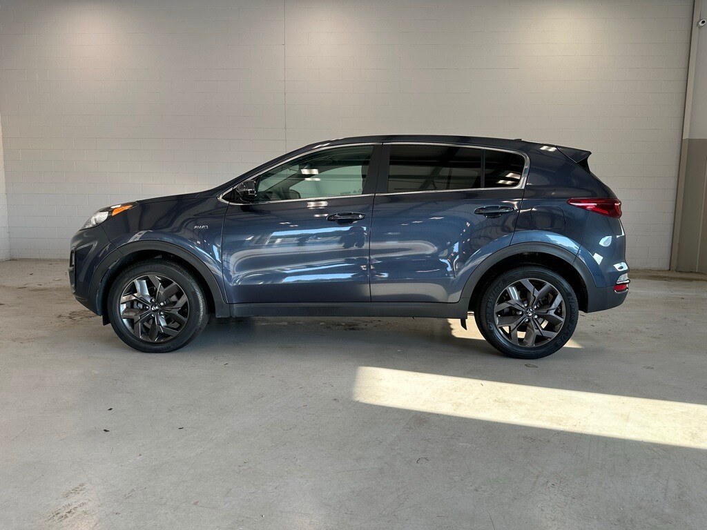 2022 Kia Sportage LX Value Edition photo 4