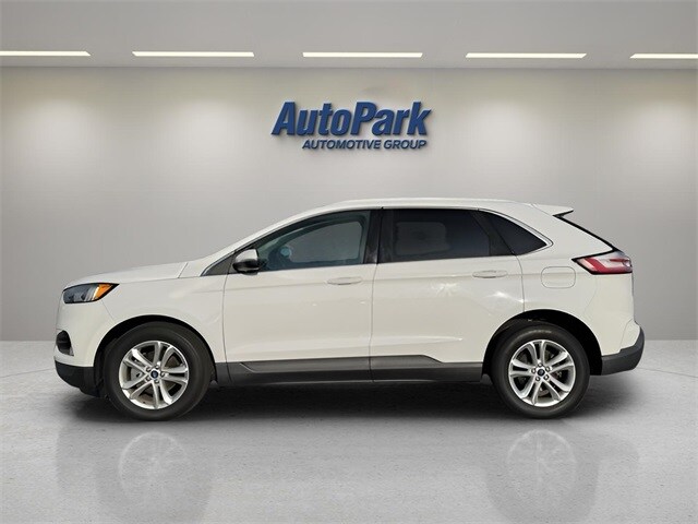 2019 Ford Edge SEL photo 4