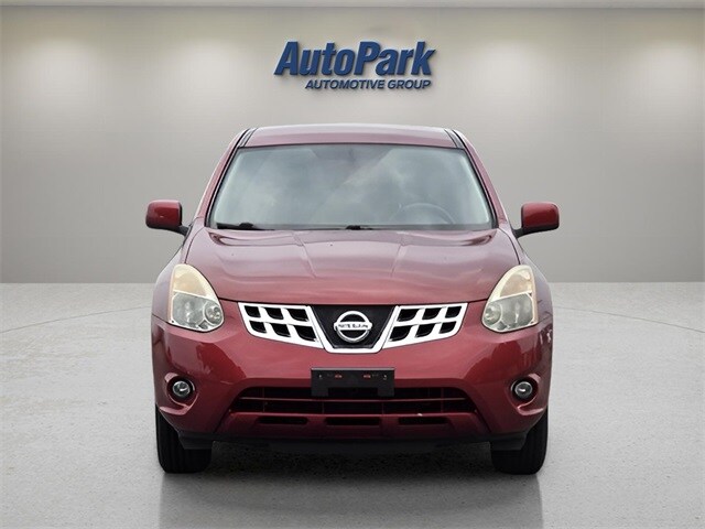 2013 Nissan Rogue S photo 2