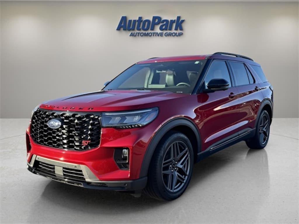 Used 2025 Ford Explorer ST SUV