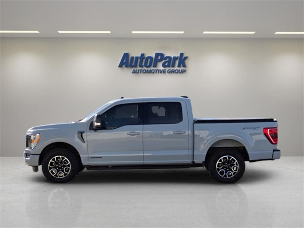 Used 2023 Ford F-150 XLT Truck SuperCrew Cab