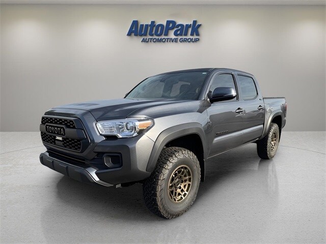 2023 Toyota Tacoma Trail Edition V6 photo 3