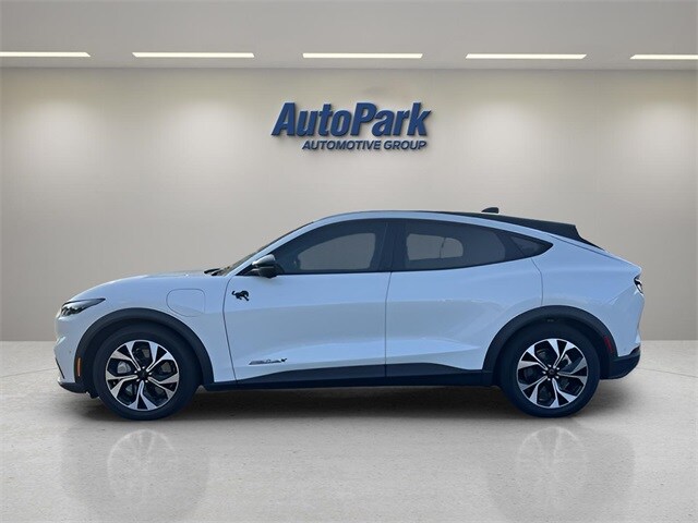 2024 Ford Mustang Mach-E Select photo 4