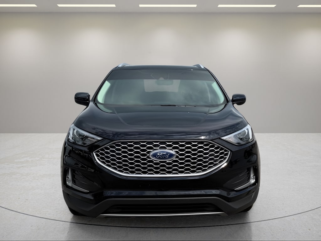Certified 2024 Ford Edge SUV