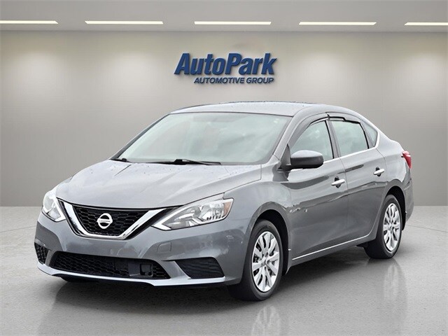2019 Nissan Sentra S photo 3