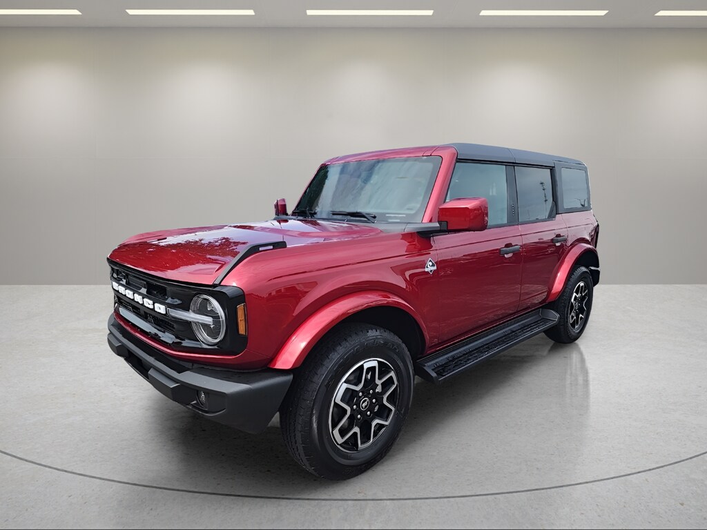 New 2026 Ford Bronco Outer Banks SUV