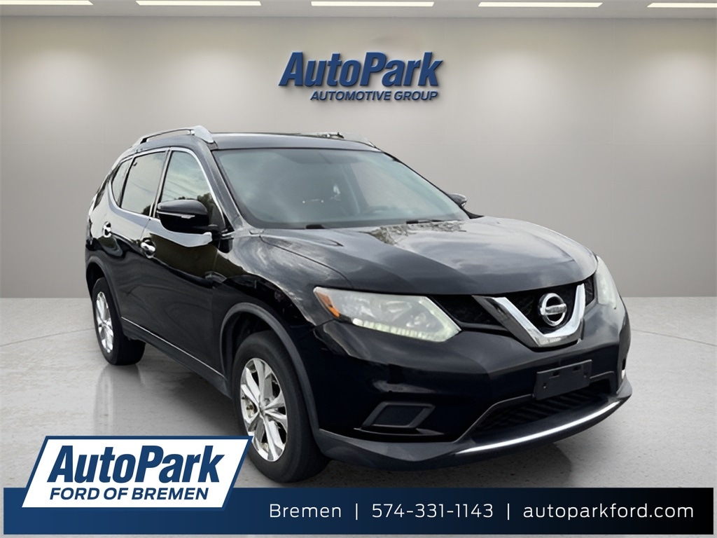 Used 2015 Nissan Rogue SV SUV