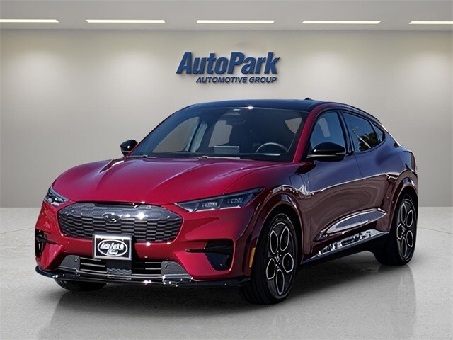 2022 Ford Mustang Mach-E GT photo 4