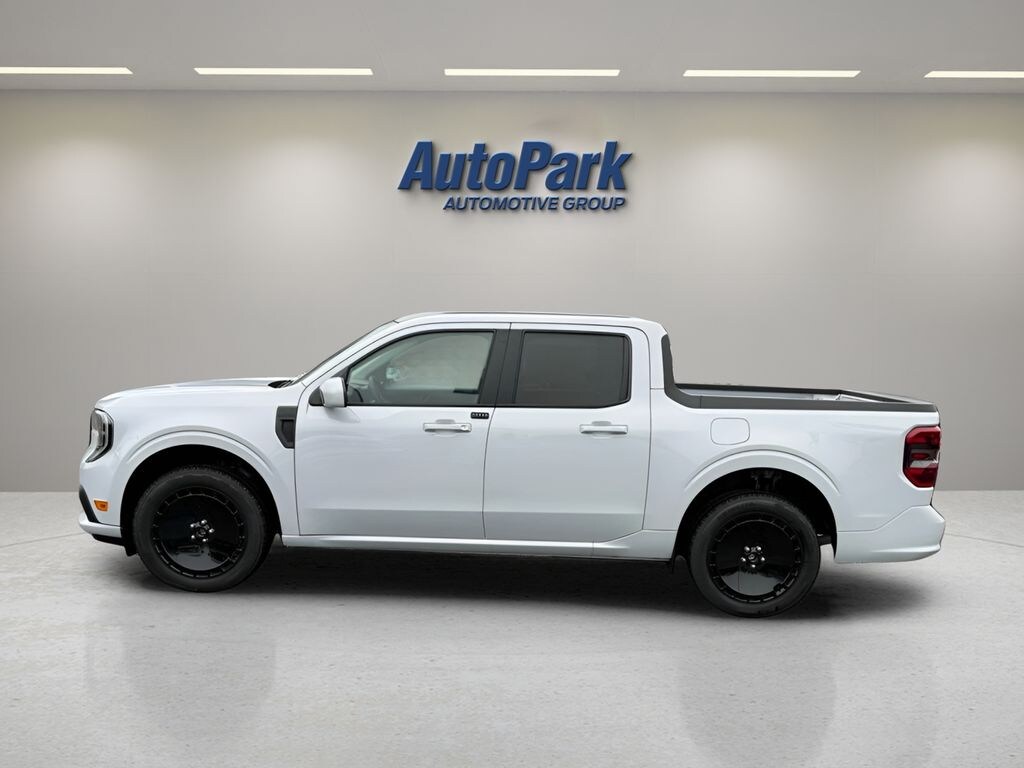 New 2026 Ford Maverick Lobo Standard Truck SuperCrew